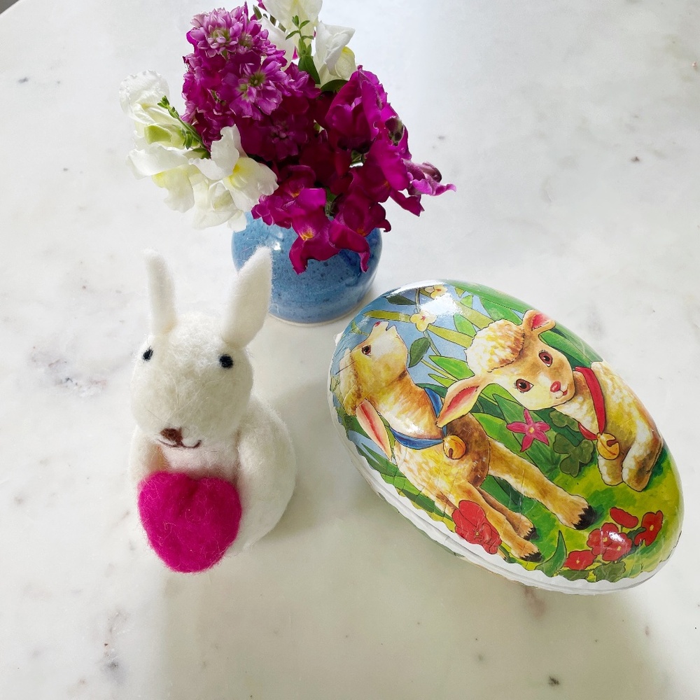 Easter Bunny Felted with Heart in German Paper Mache Nestler Egg with Lamb
